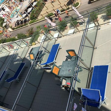 Hotel Excelsior Католика Екстериор снимка